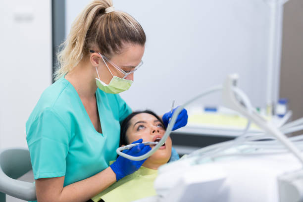 Best Cosmetic Emergency Dentistry in Four Cners, OR
